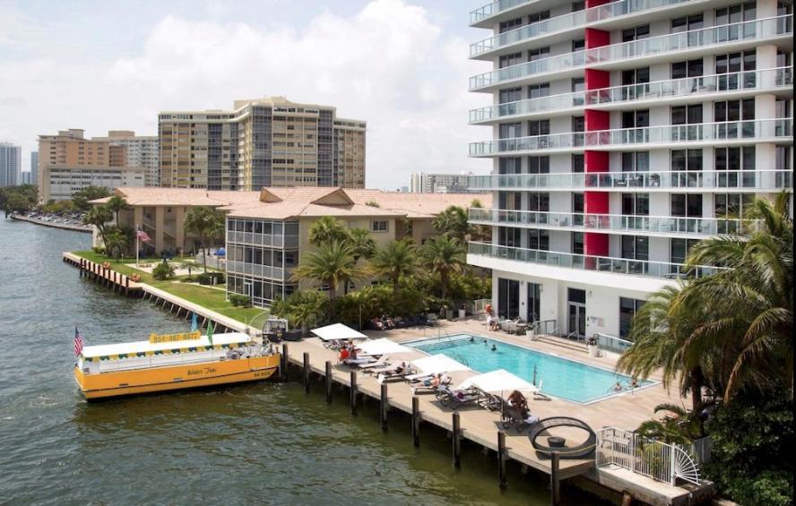 Studio In Hallandale 2 Beds Hallandale Beach Exterior photo